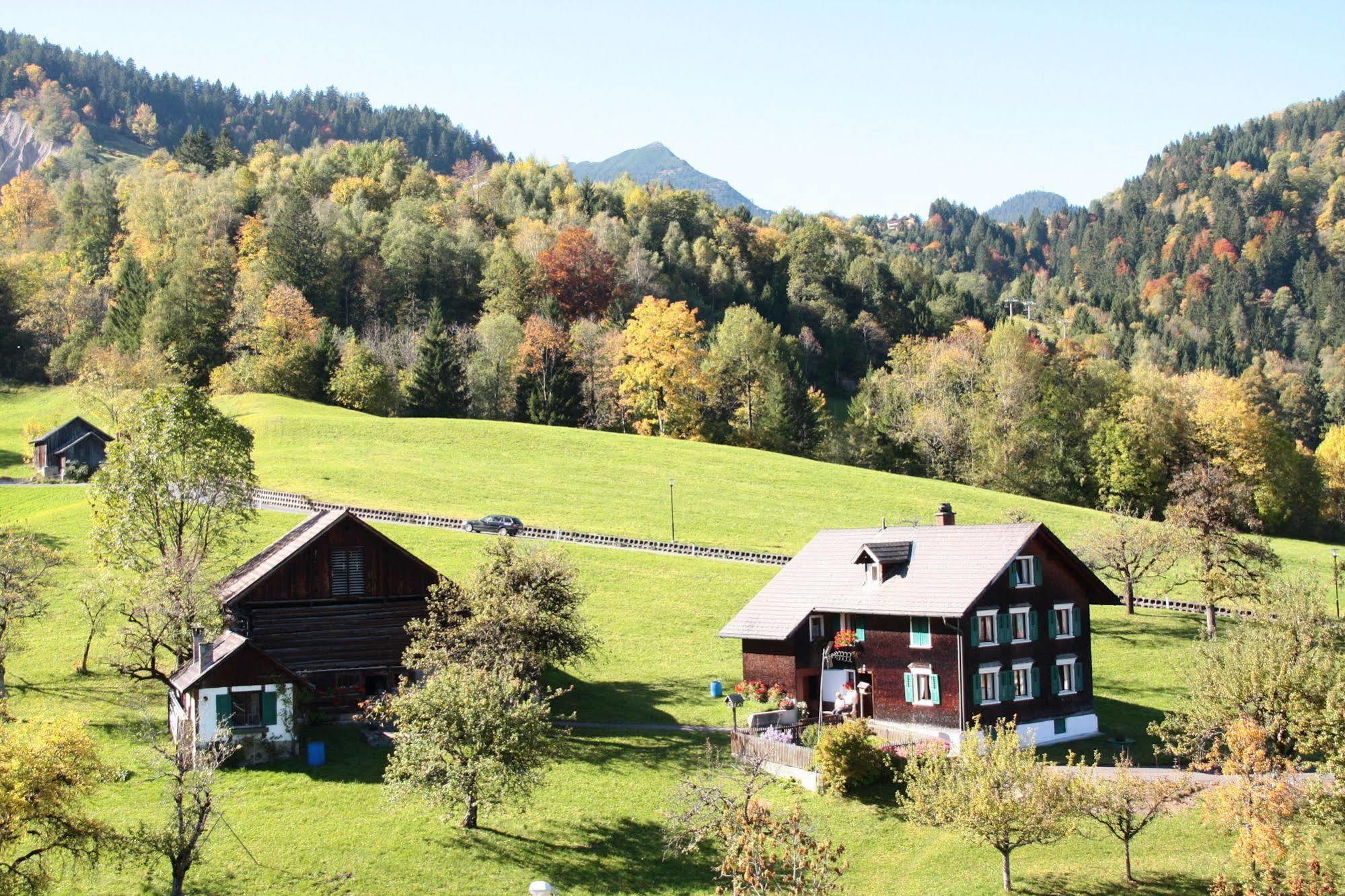 Naturhotel Taleu Bürserberg Exterior foto