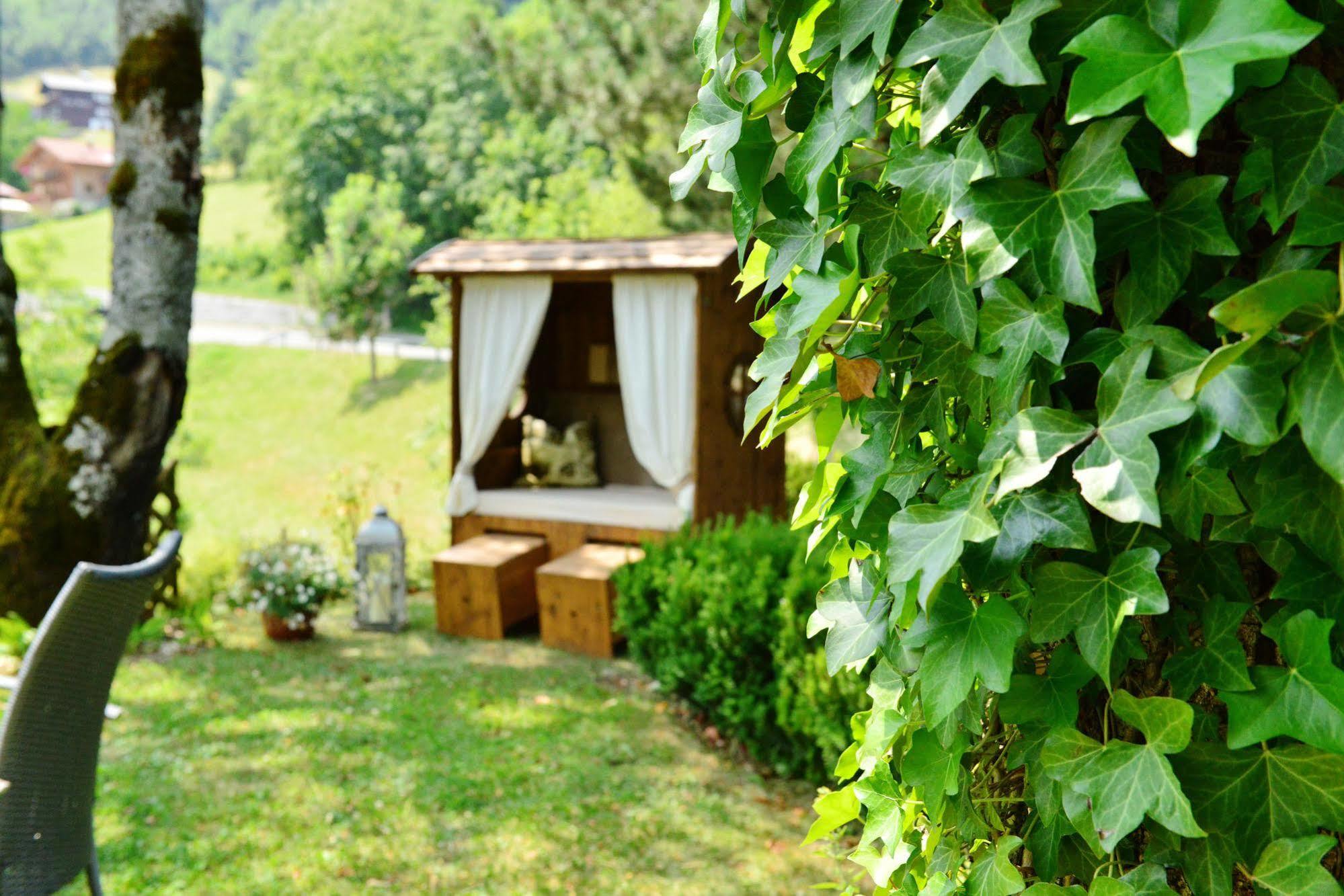 Naturhotel Taleu Bürserberg Exterior foto